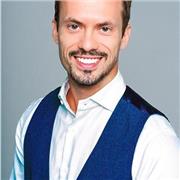Profesor de yoga (clases individuales o en grupo)